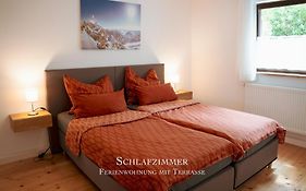 Naturnah und direkt am Berg - Ferienwohnungen am Laber